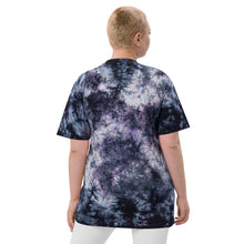 Load image into Gallery viewer, Oversized tie-dye t-shirt
